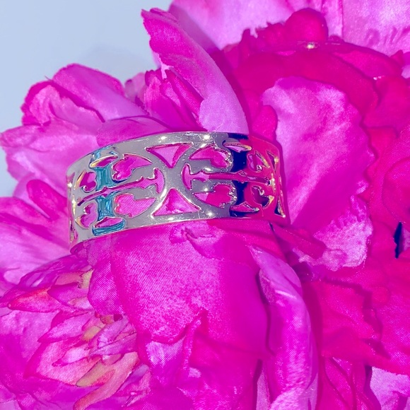 TORY BURCH STATEMENT LOGO CUFF BRACELET - Picture 3 of 6